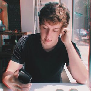 Meet your Posher, Colin